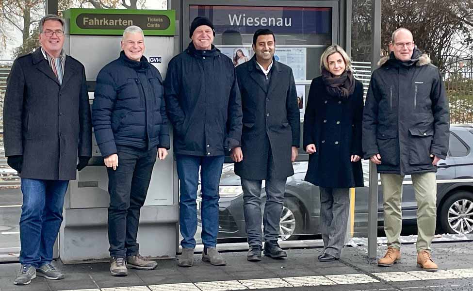 Neuer Hochbahnsteig Wiesenau In Betrieb Genommen