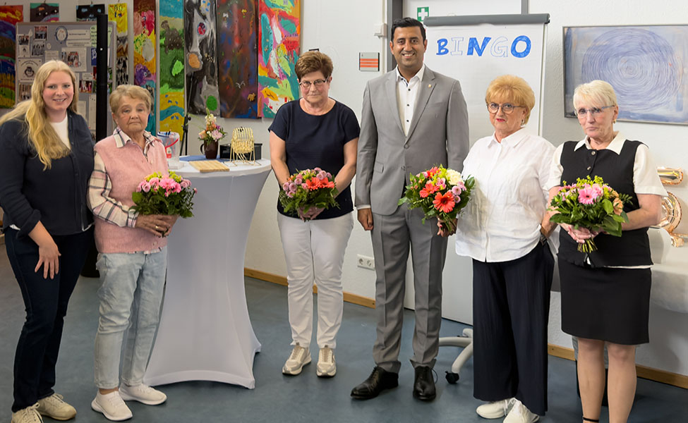35 Jahre NachbarschaftsCafé Sahlkamp: Waraich Würdigt Ehrenamtliches Engagement